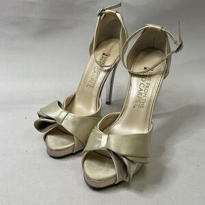 Live From The Red Carpet Champagne Satin Platform Stiletto Heels Size 7.5B